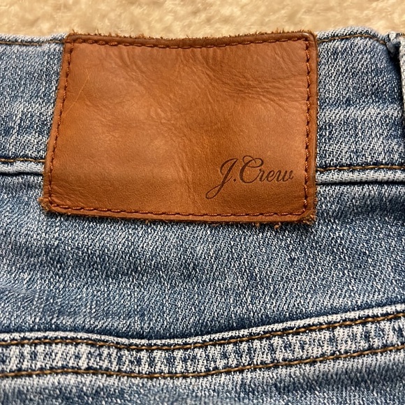 J. Crew 9" high-rise toothpick jean in Arizona Sky wash
Item AJ469 - Picture 11 of 11